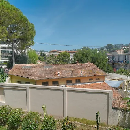 Char - Piscine - Parking - Vca *